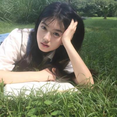 亲吻的人们